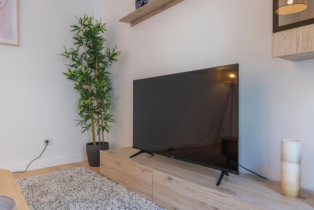Campolide Lovely 2 Bedroom By Innkeeper 리스본 외부 사진